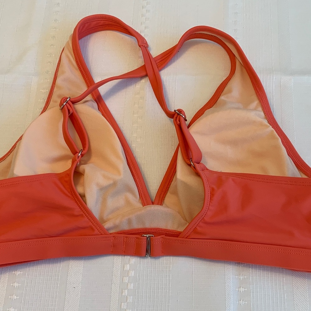 EUC CUPSHE Coral Halter Bikini Festival Top Spring Sun-Ready Size L - Picture 4 of 5